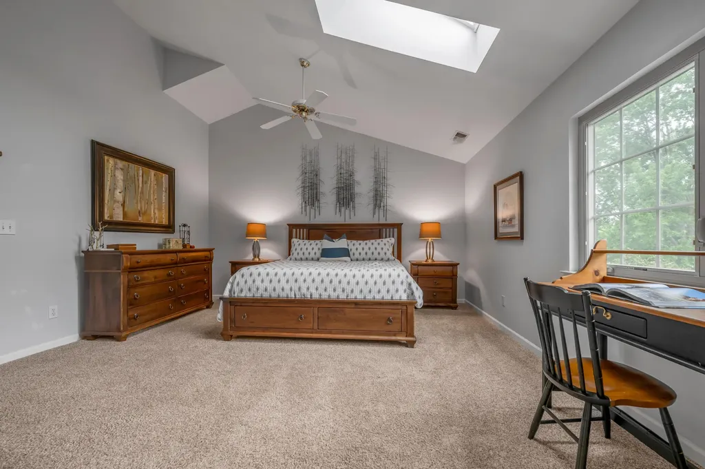 1974 Mountjoy Place Lexington KY 40503