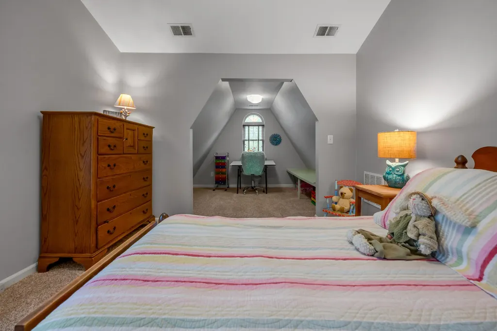 1974 Mountjoy Place Lexington KY 40503