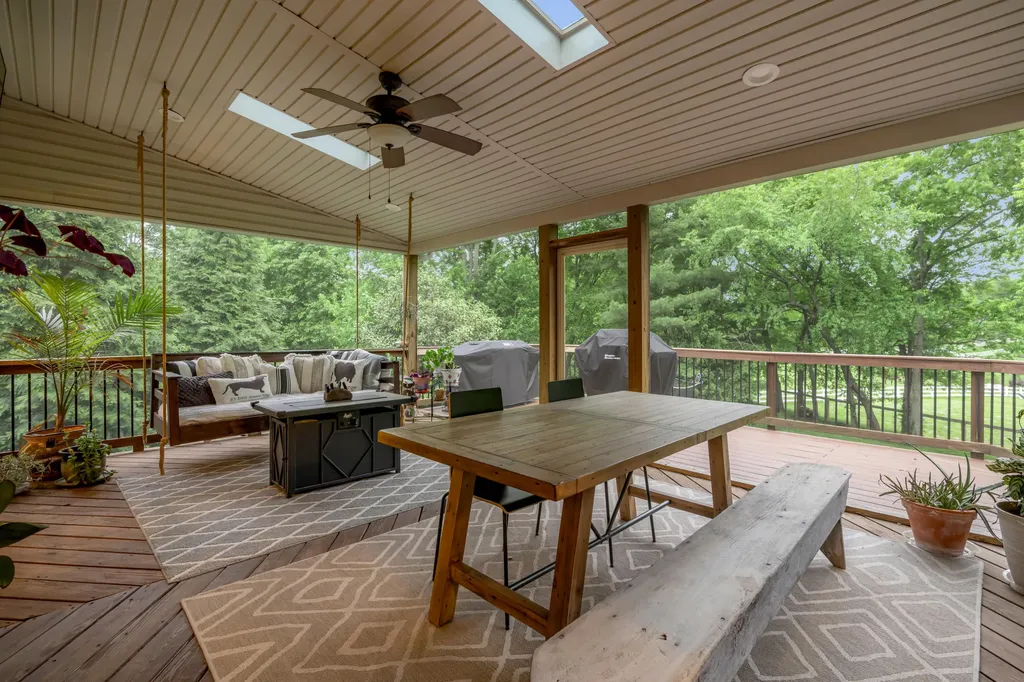 1974 Mountjoy Place Lexington KY 40503