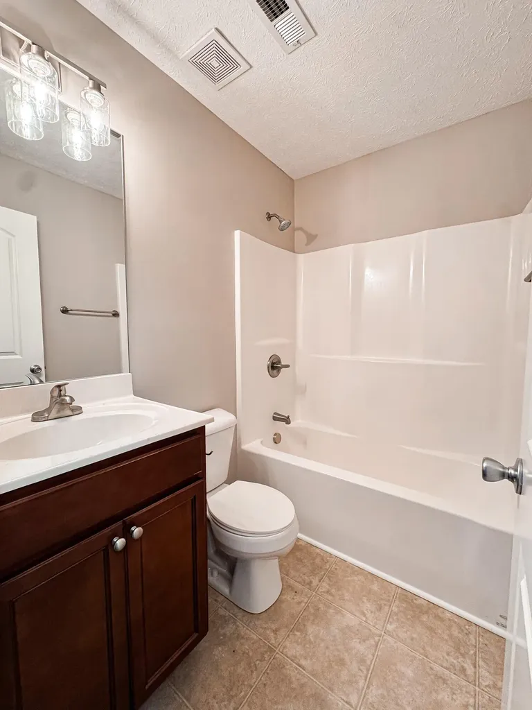 808 Muddy Creek Road Berea KY 40403