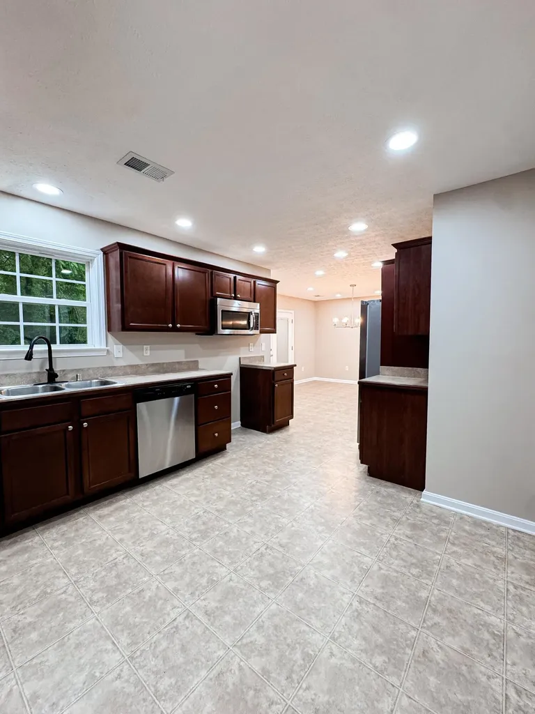808 Muddy Creek Road Berea KY 40403