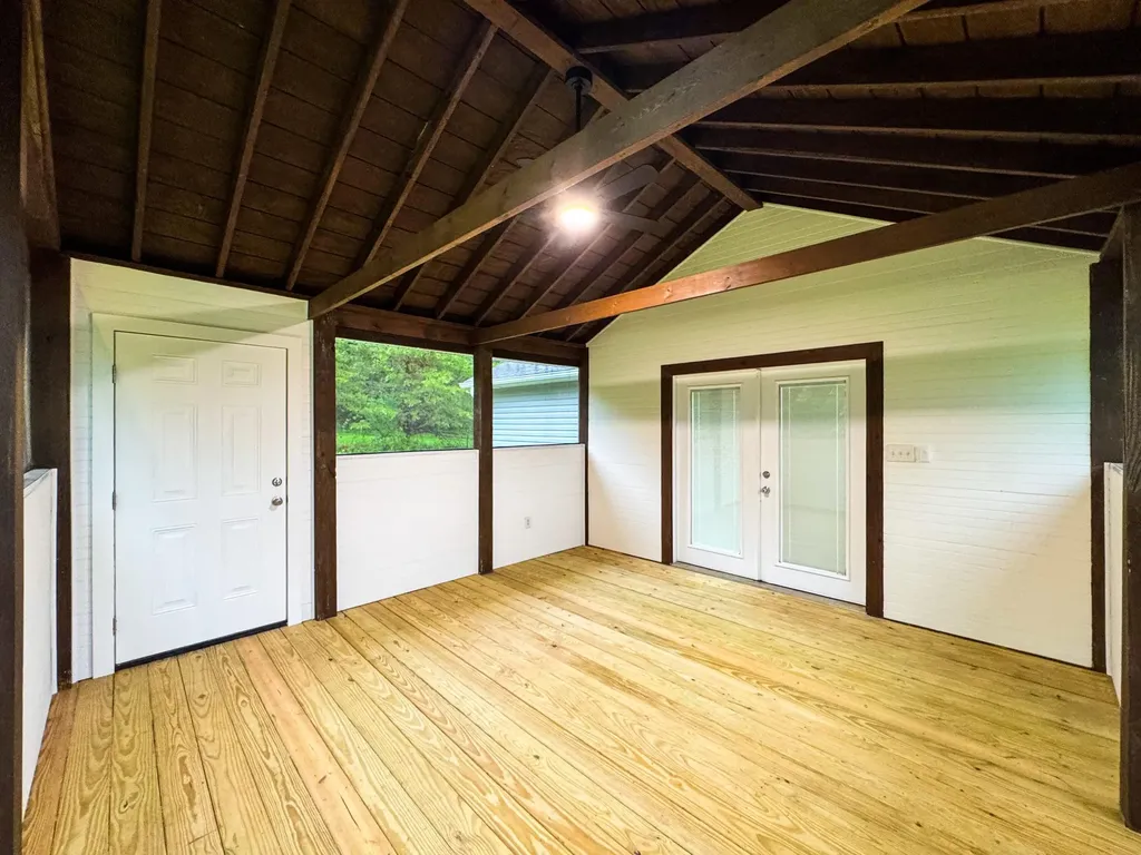 808 Muddy Creek Road Berea KY 40403