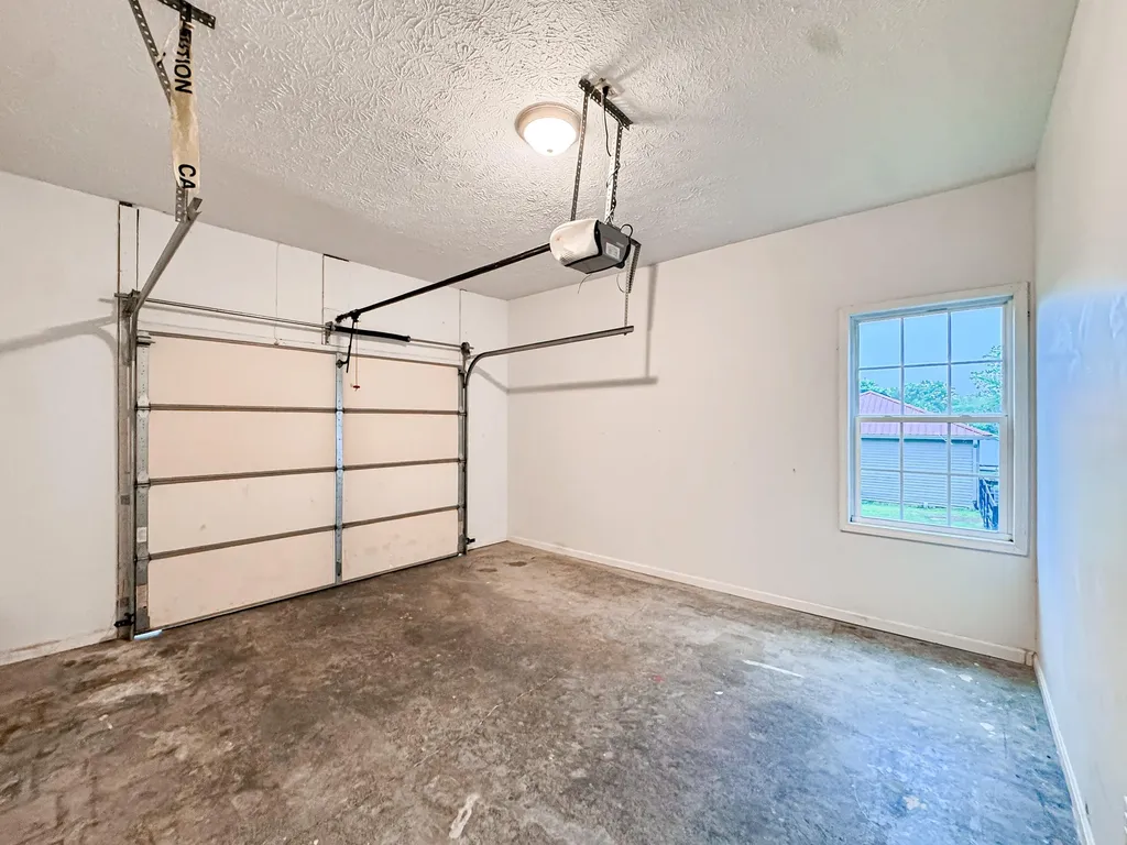 808 Muddy Creek Road Berea KY 40403