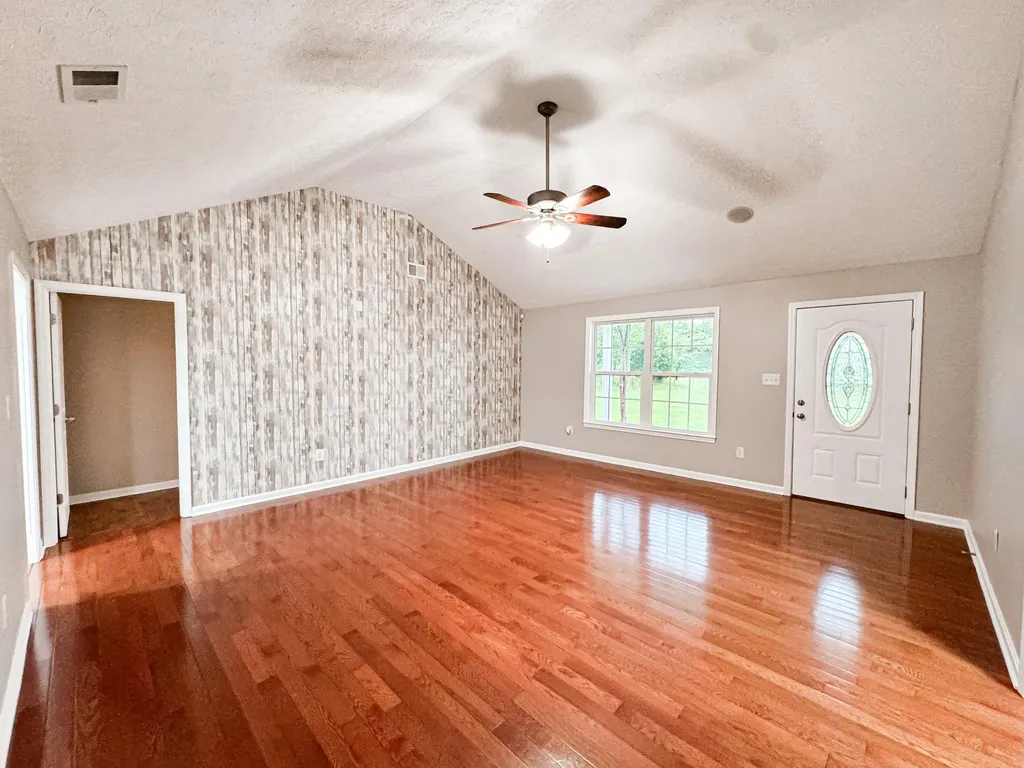 808 Muddy Creek Road Berea KY 40403