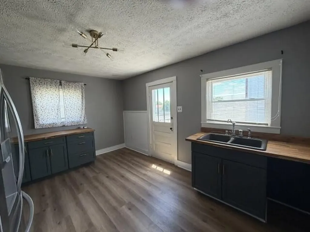 102 Brook Street Harrodsburg KY 40330