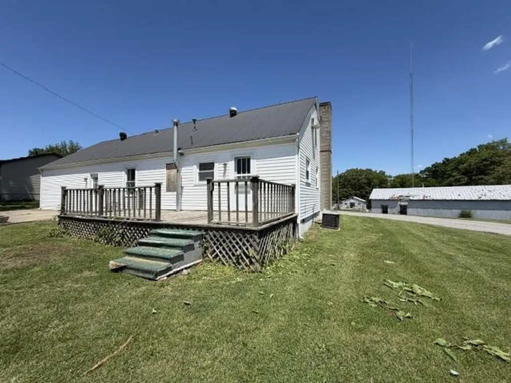 102 Brook Street Harrodsburg KY 40330