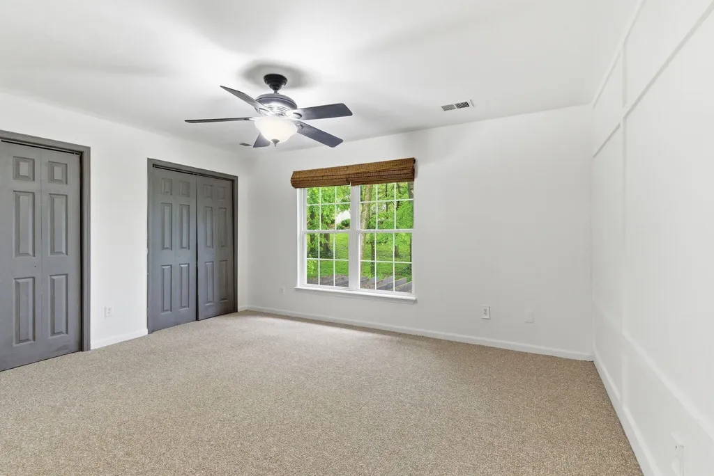 2320 Valencia Drive Lexington KY 40513