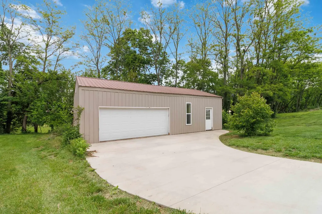 466 Woodridge Drive Lancaster KY 40444