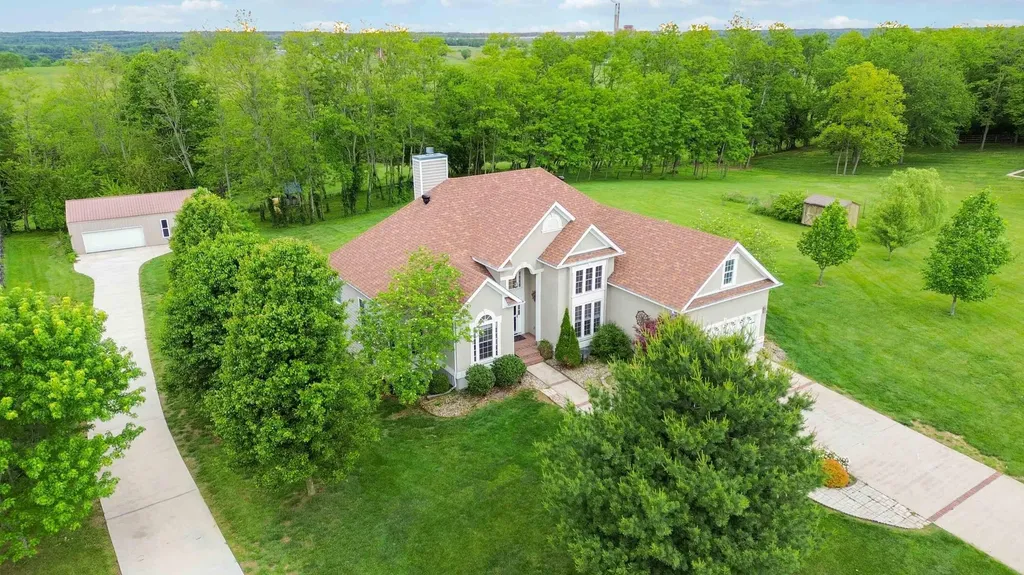 466 Woodridge Drive Lancaster KY 40444