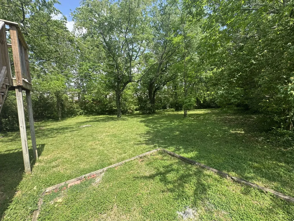 122 Leesway Drive Lexington KY 40511