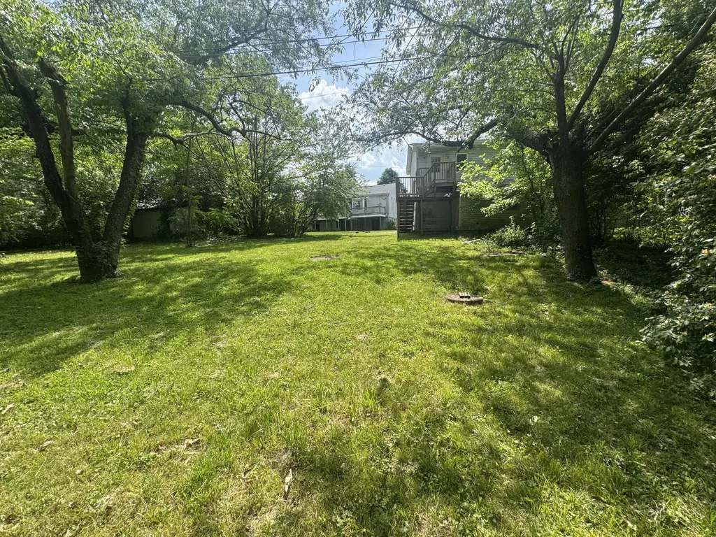 122 Leesway Drive Lexington KY 40511