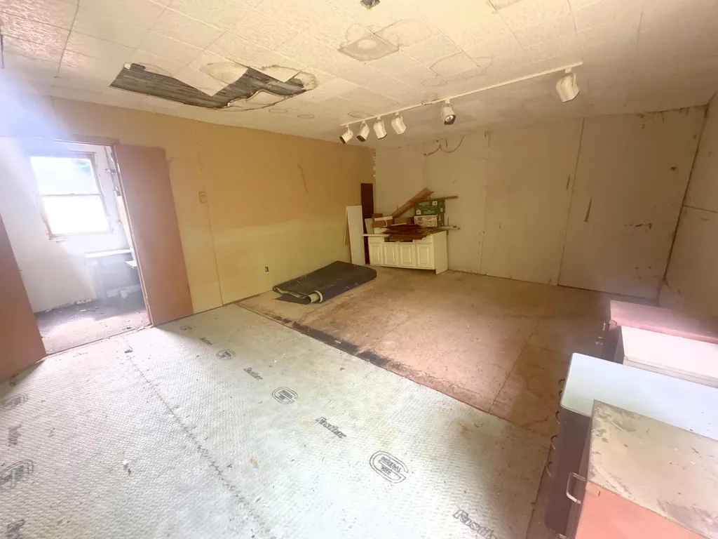 122 Leesway Drive Lexington KY 40511