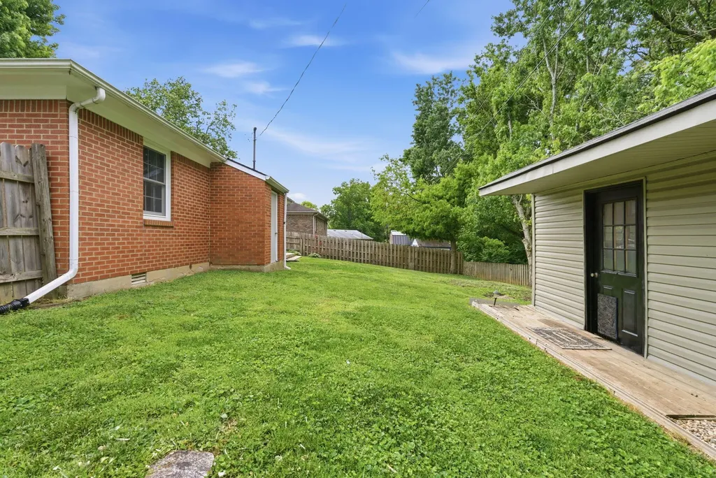 523 W Margaret Drive Wilmore KY 40390