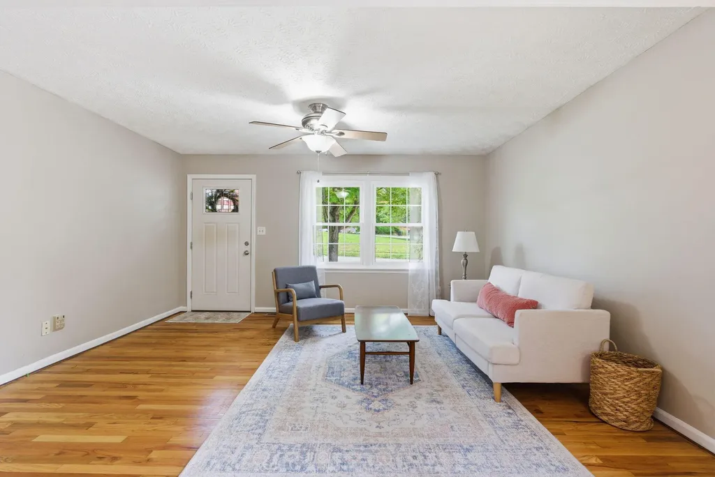 523 W Margaret Drive Wilmore KY 40390