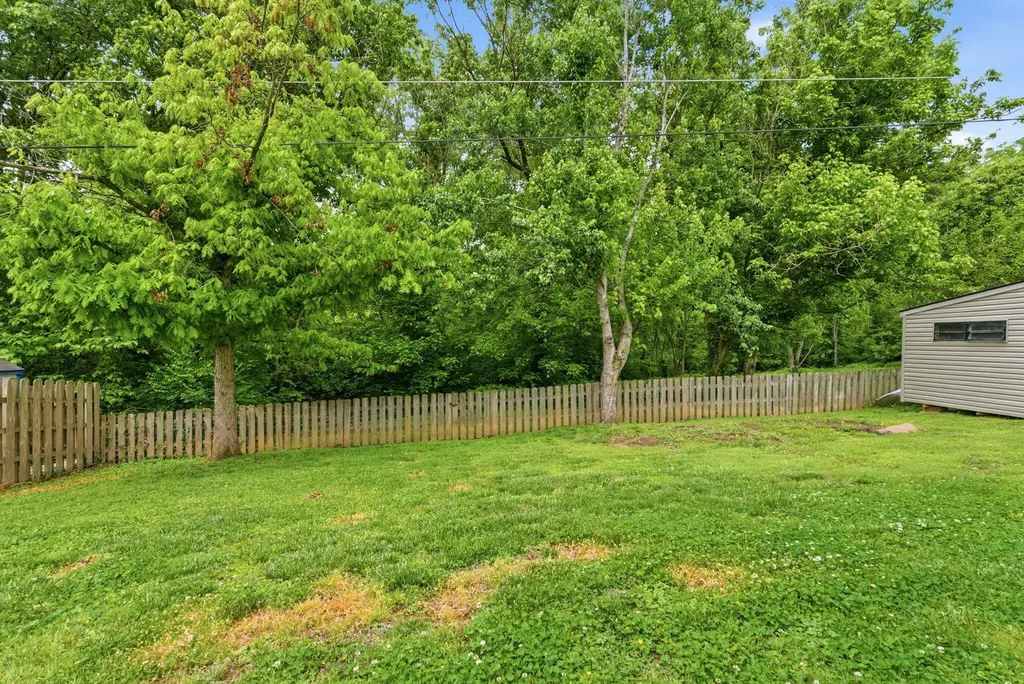 523 W Margaret Drive Wilmore KY 40390