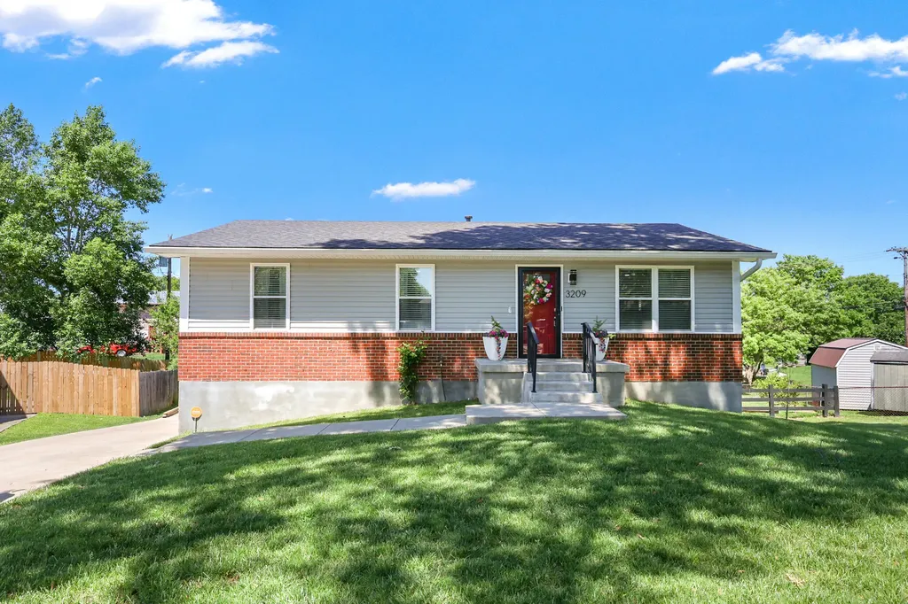 3209 Elk Lake Court Lexington KY 40517