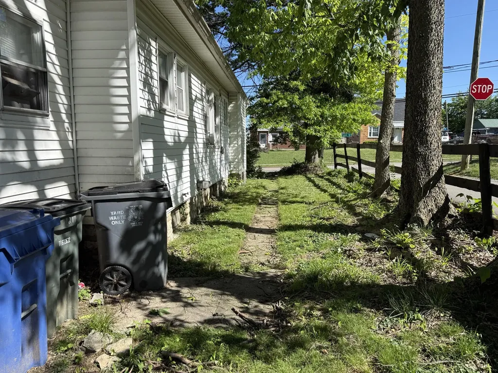 1211 Bryan Avenue Lexington KY 40505