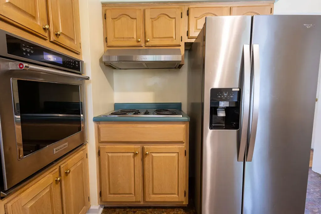 27 Hampton Avenue Winchester KY 40391