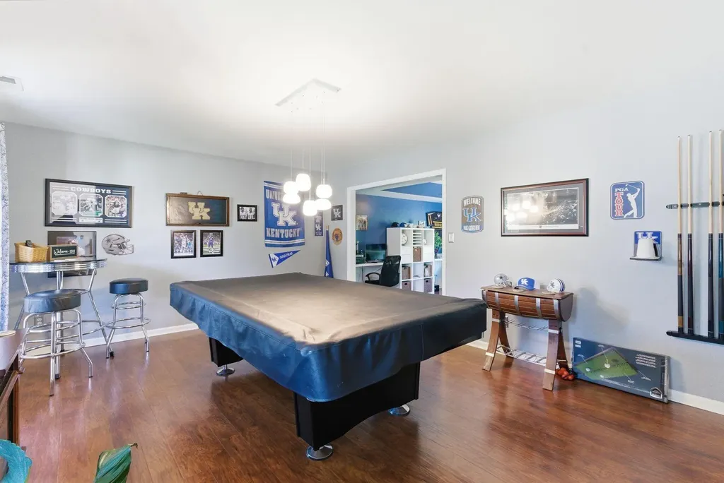 217 Redding Road Georgetown KY 40324