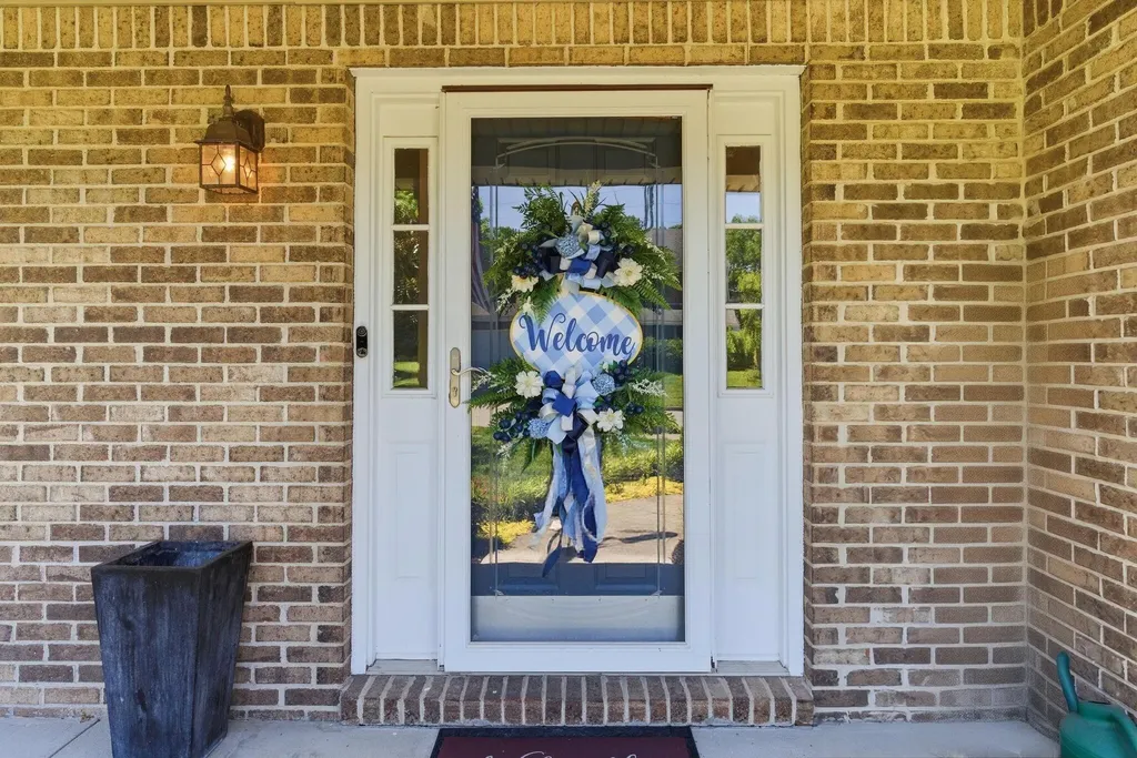 217 Redding Road Georgetown KY 40324