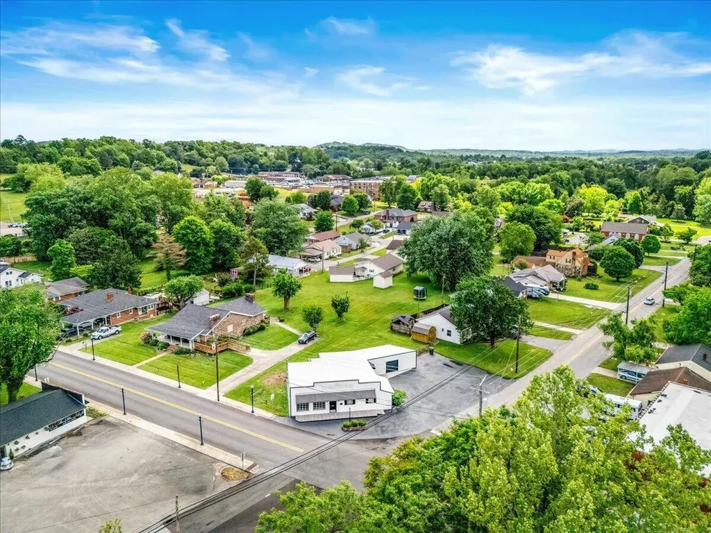 318 S Dixie Street London KY 40741