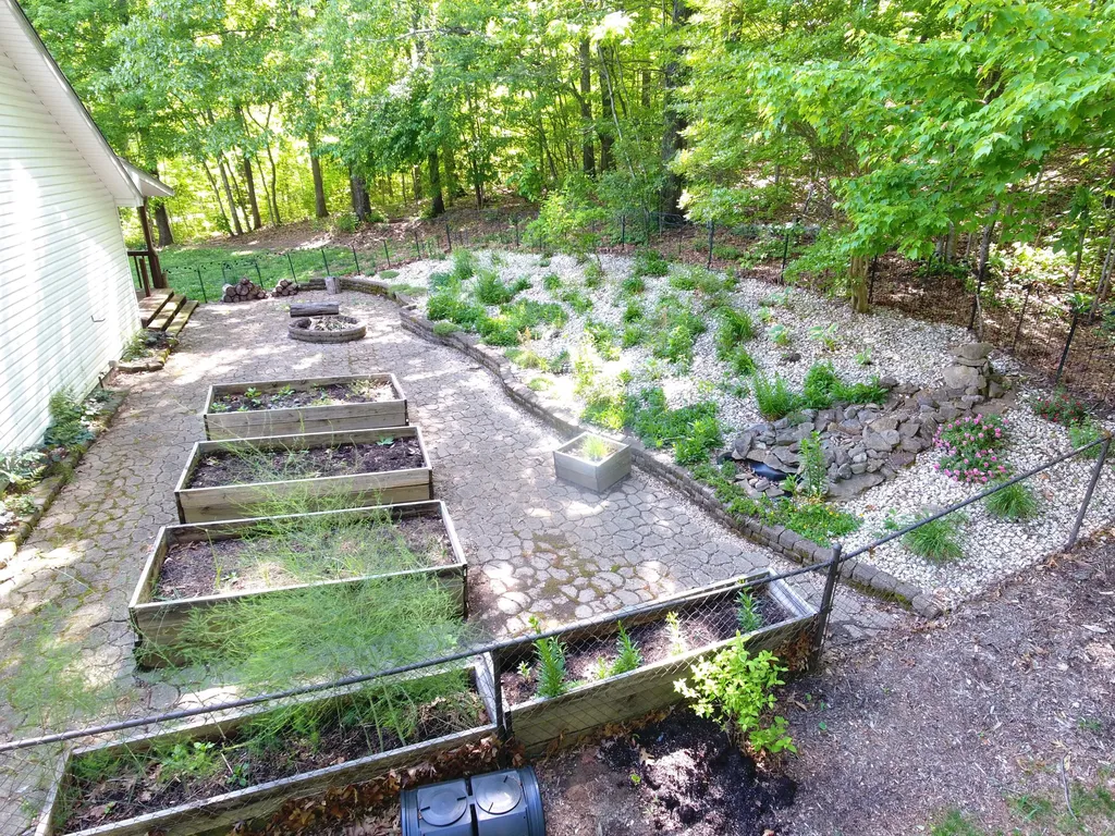 6767 Rush Branch Road Somerset KY 42501