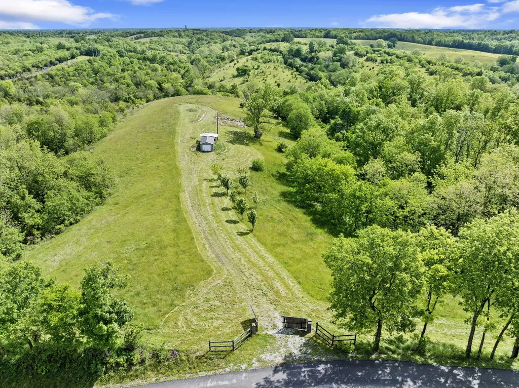 2771 Baker Ridge Road Willisburg KY 40078