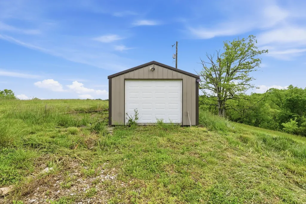 2771 Baker Ridge Road Willisburg KY 40078