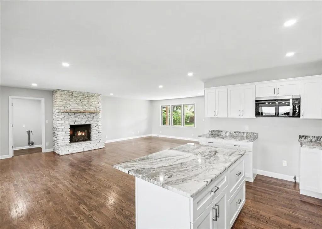 784 Colonial Trace Frankfort KY 40601