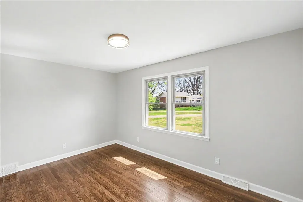 784 Colonial Trace Frankfort KY 40601