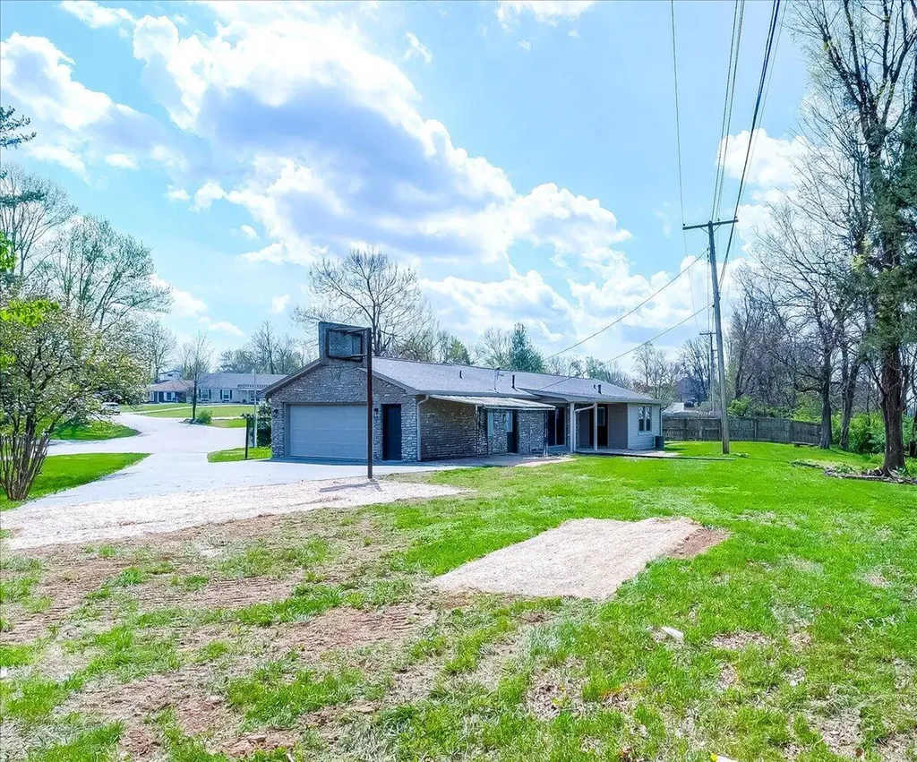 784 Colonial Trace Frankfort KY 40601