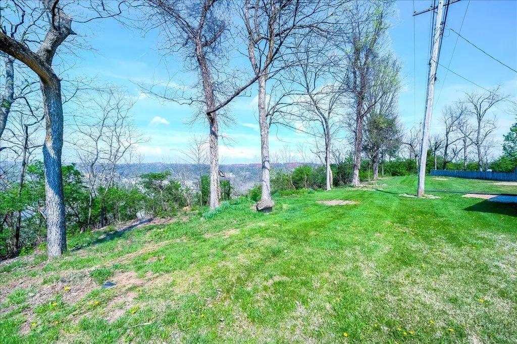 784 Colonial Trace Frankfort KY 40601