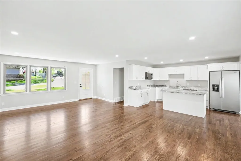 784 Colonial Trace Frankfort KY 40601