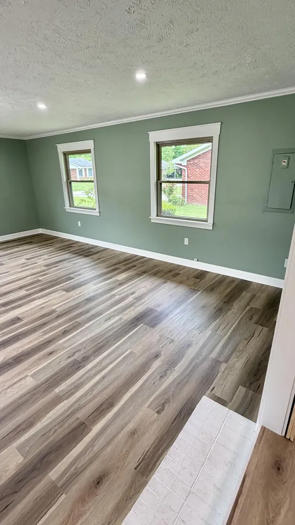 105 Geneva Avenue Irvine KY 40336