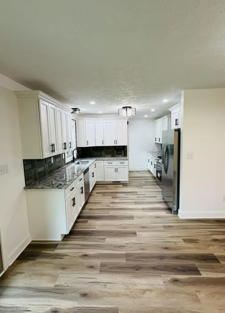 105 Geneva Avenue Irvine KY 40336