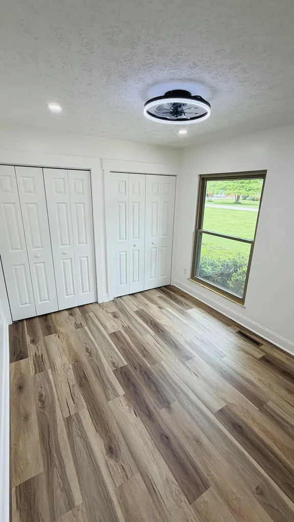 105 Geneva Avenue Irvine KY 40336