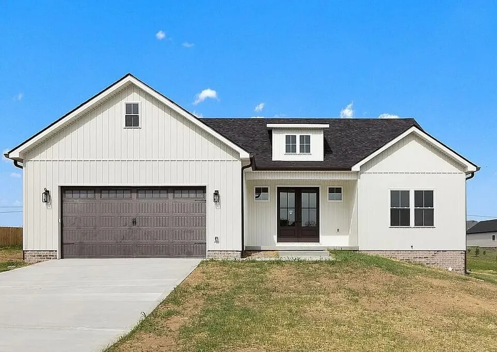 925 Meadow Lane Harrodsburg KY 40330