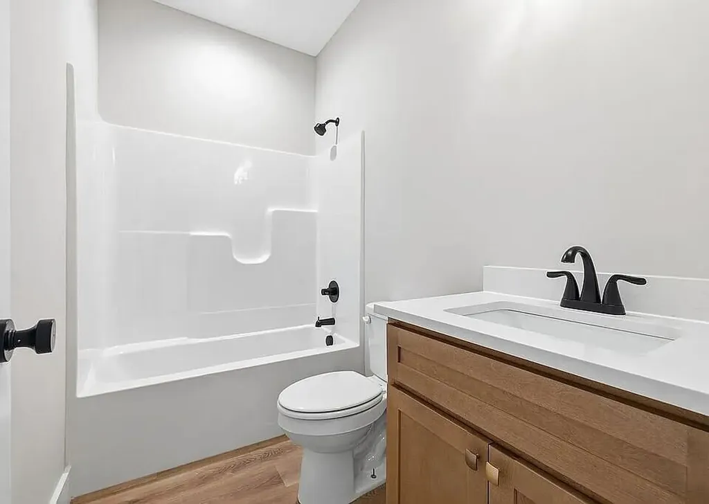 925 Meadow Lane Harrodsburg KY 40330