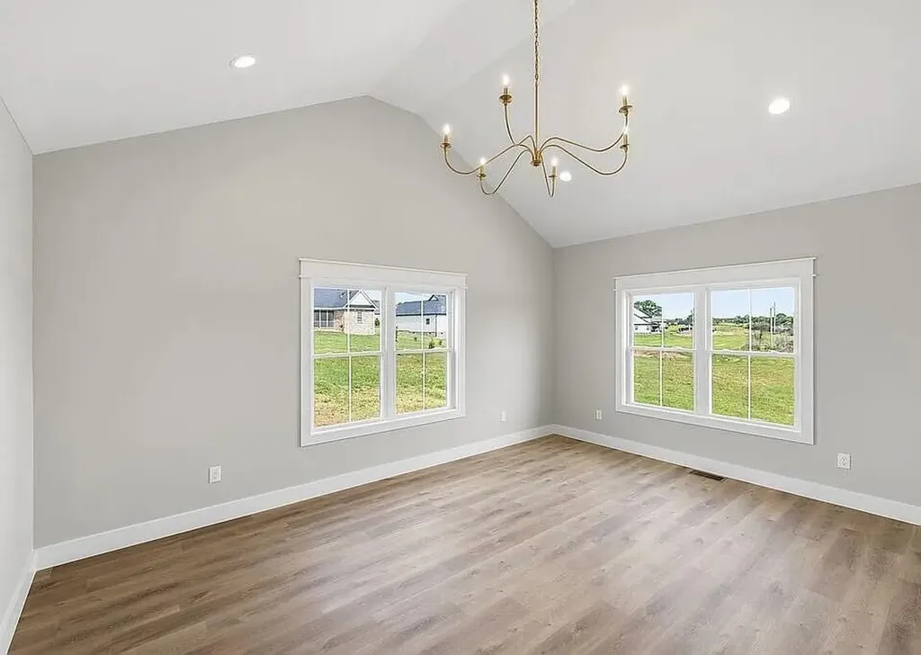 925 Meadow Lane Harrodsburg KY 40330