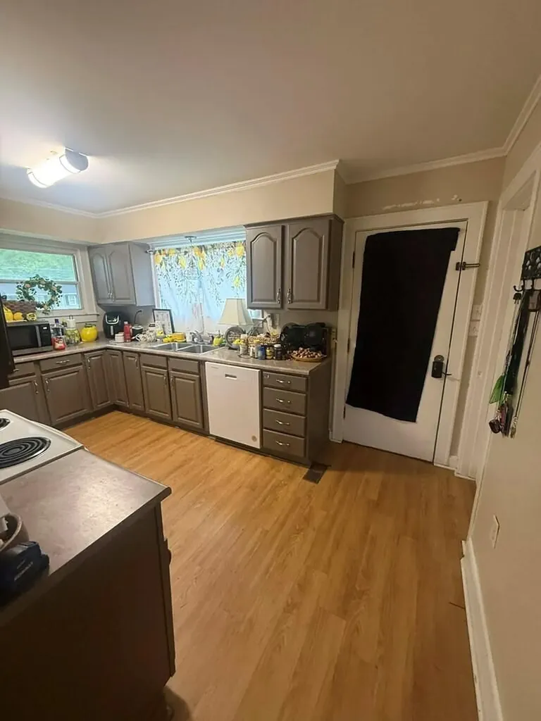 2642 Kentucky 1107 Paintsville KY 41240