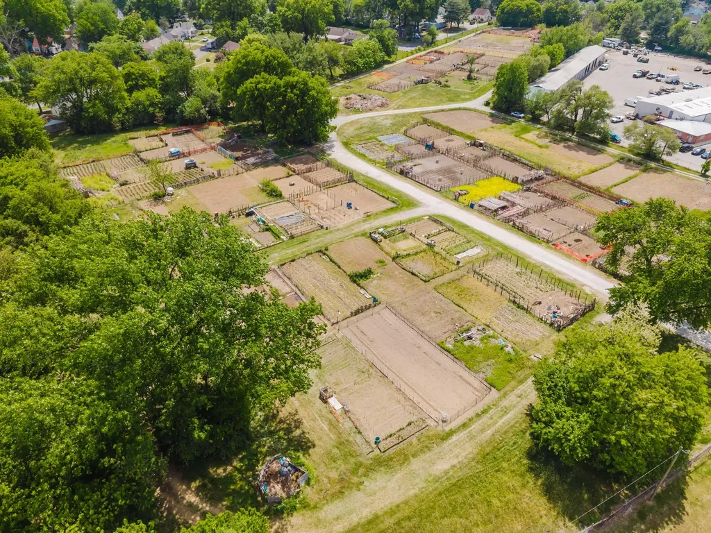 3205 7th Street Road Louisville KY 40216
