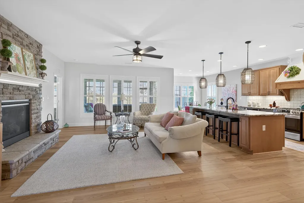 6153 Grey Oak Lane Nicholasville KY 40356