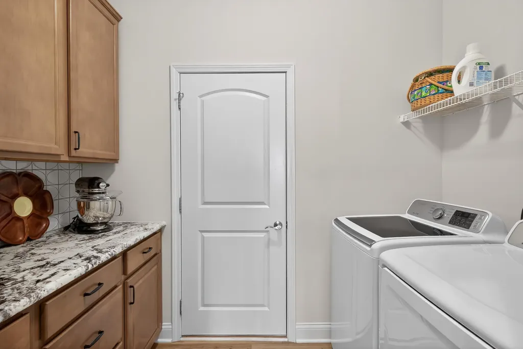6153 Grey Oak Lane Nicholasville KY 40356