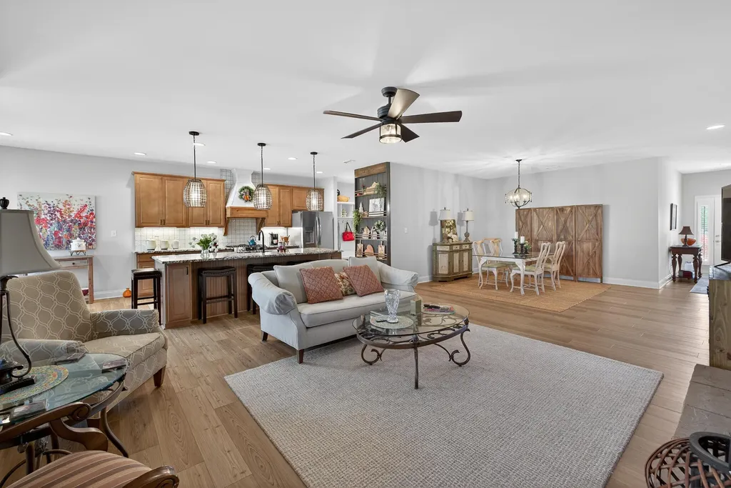 6153 Grey Oak Lane Nicholasville KY 40356