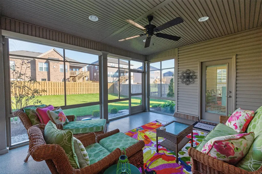 6153 Grey Oak Lane Nicholasville KY 40356