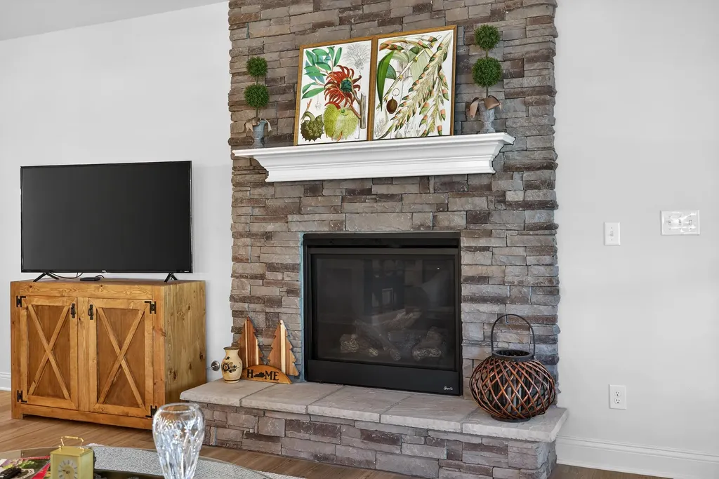 6153 Grey Oak Lane Nicholasville KY 40356
