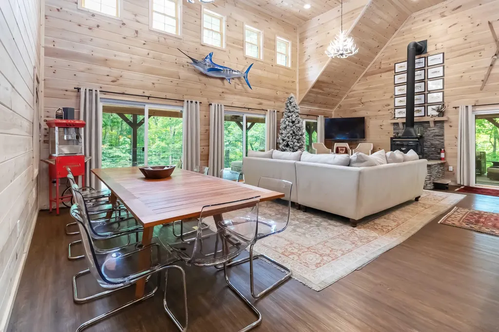 280 Timber Ridge Road Nancy KY 42544