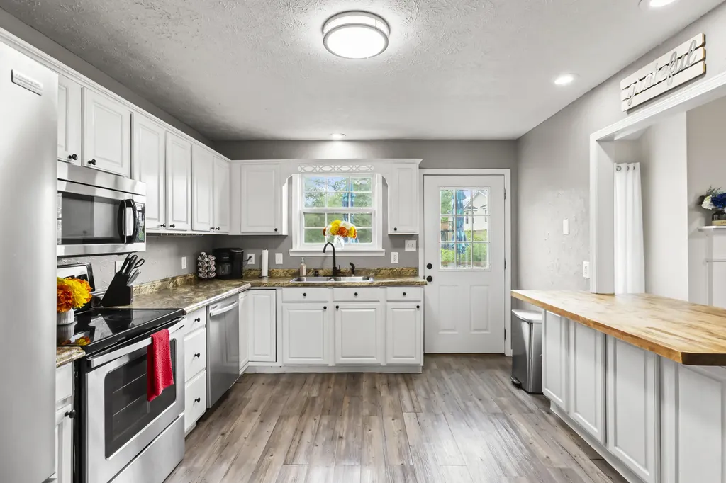 218 Colony Boulevard Georgetown KY 40324