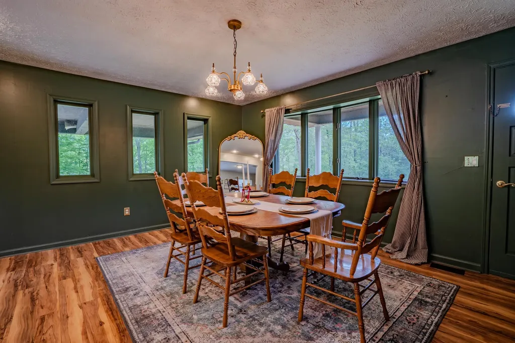 452 W Key 8 Vanceburg KY 41179