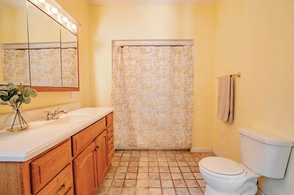 452 W Key 8 Vanceburg KY 41179